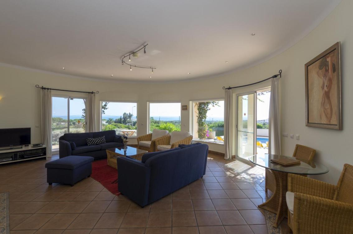 Luxurious villa with beautiful see views&spacious garden Ferragudo  Extérieur photo