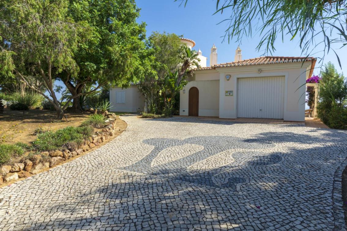 Luxurious villa with beautiful see views&spacious garden Ferragudo  Extérieur photo